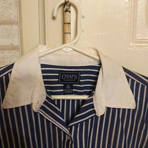 Chaps classics men's size Medium striped button down shirt (J3) - Picture 2 of 4